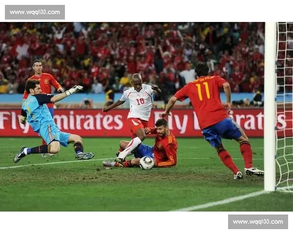 精彩回顾：本赛季足球比赛集锦，激动人心的进球与精彩瞬间一网打尽 - 副本 (2)